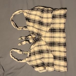 Cropped Plaid Tan and black top Hollister